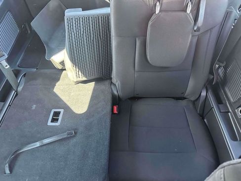 Certified 2022 Ford Explorer XLT w/ Class IV Trailer Tow Package image 11