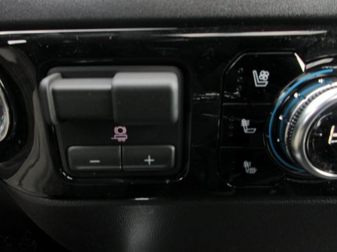 New 2026 GMC Sierra 1500 SLT w/ SLT Premium Plus Package image 21