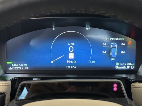 Certified 2025 Lincoln Corsair Grand Touring w/ Equipment Group 302A AWD/4WD image 24
