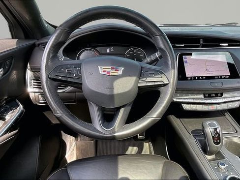 Used 2019 Cadillac XT4 Sport FWD image 8