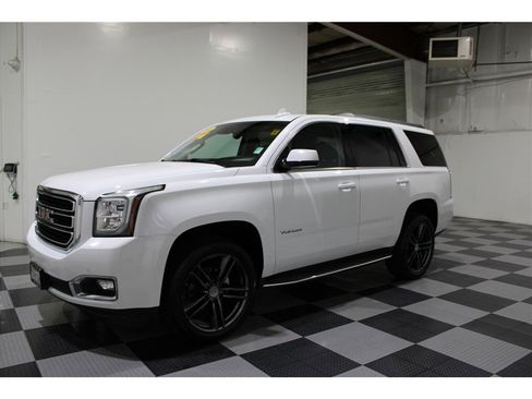 Used 2016 GMC Yukon SLT w/ Open Road Package image 7