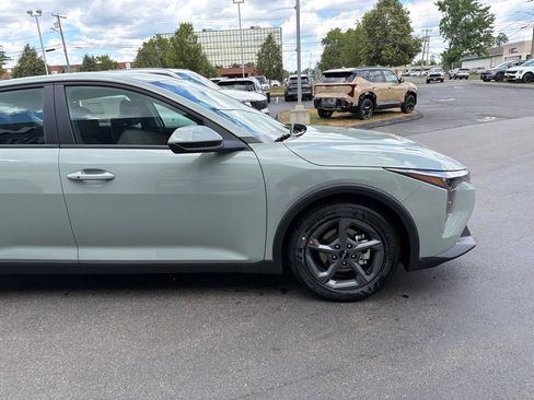 New 2026 Kia K4 FWD image 6