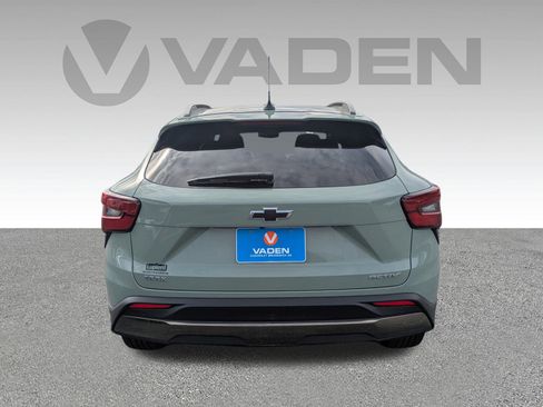 New 2026 Chevrolet Trax ACTIV w/ Sunroof Package image 25