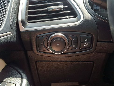 Certified 2023 Ford Edge SEL w/ Convenience Package AWD/4WD image 22