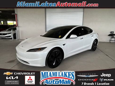 Used 2025 Tesla Model 3 Long Range RWD image 1