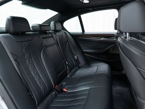 Used 2021 BMW 540i xDrive 540i xDrive w/ Premium Package image 24