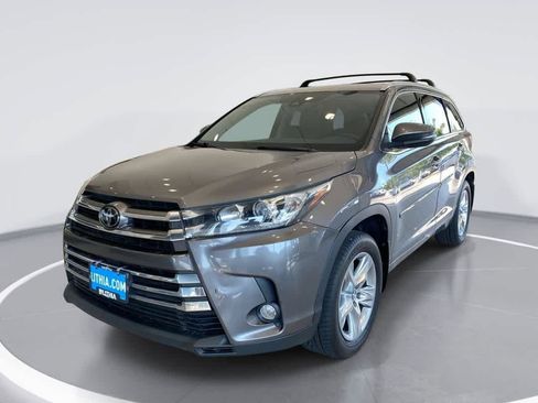 Used 2017 Toyota Highlander Limited AWD/4WD image 1