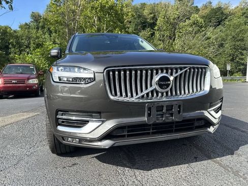 Used 2023 Volvo XC90 B6 Plus w/ Protection Package Premier AWD/4WD image 12