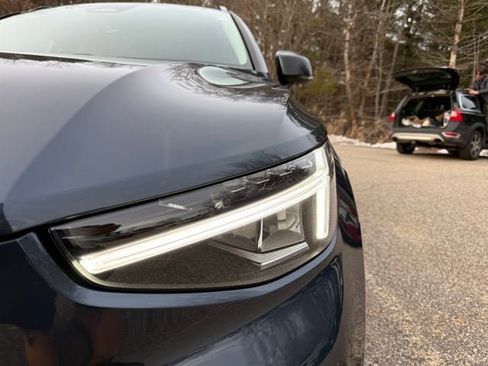 New 2026 Volvo XC40 B5 Core w/ Protection Package Premier AWD/4WD image 7