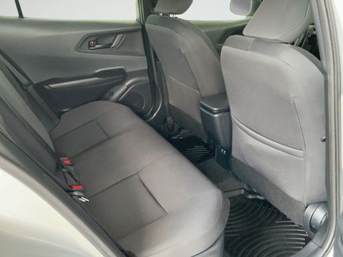 Used 2024 Toyota Prius FWD image 21