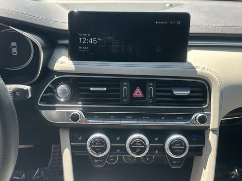 Certified 2023 Genesis G70 2.0T w/ Sport Prestige Package AWD/4WD image 16