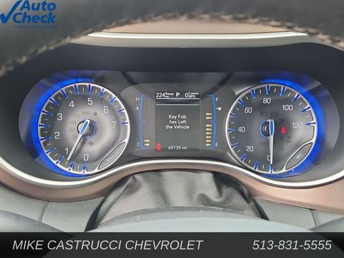 Used 2023 Chrysler Voyager LX FWD image 15