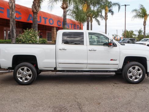 Used 2017 Chevrolet Silverado 2500 LTZ w/ Duramax Plus Package AWD/4WD image 10