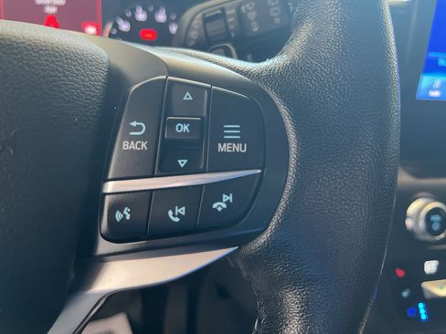 Used 2020 Ford Explorer Limited RWD image 20