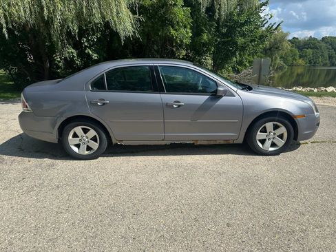 Used 2006 Ford Fusion SE FWD image 5