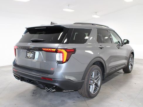 New 2026 Ford Explorer ST w/ Sun And Sound Package AWD/4WD image 8