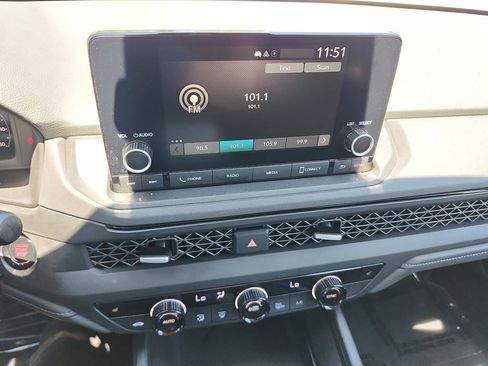 Used 2023 Honda Accord EX image 26