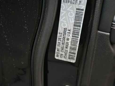 New 2025 Jeep Grand Cherokee L Limited image 18