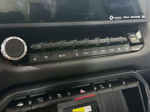 Used 2024 Toyota Tundra TRD Pro AWD/4WD image 15