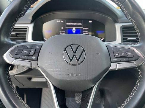 Used 2022 Volkswagen Atlas Cross Sport SE image 23