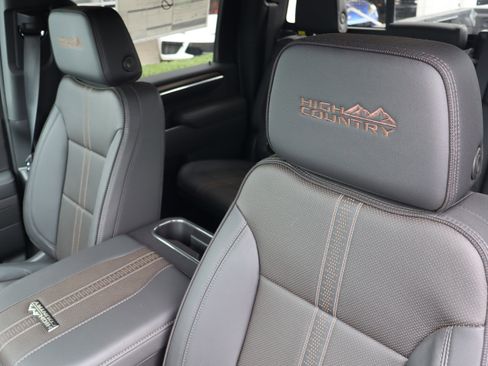 New 2025 Chevrolet Silverado 2500 High Country w/ Technology Package image 16