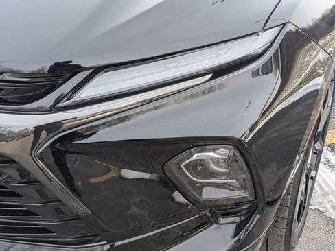 Used 2023 Chevrolet Blazer RS w/ Enhanced Convenience Package image 9