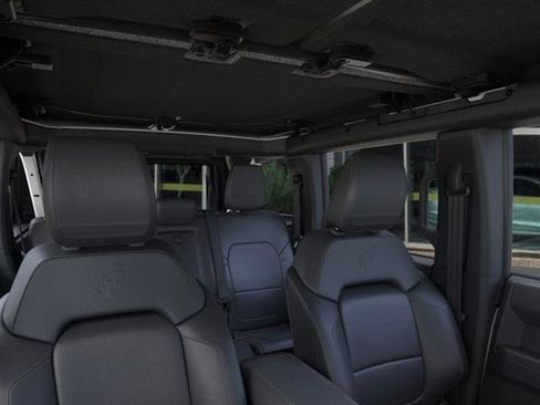 New 2025 Ford Bronco Badlands image 37