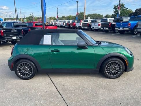 Used 2025 MINI Cooper S FWD image 2