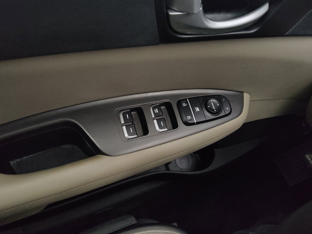 Used 2018 Kia Optima LX FWD image 27