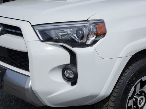 Certified 2024 Toyota 4Runner TRD Off-Road Premium image 8