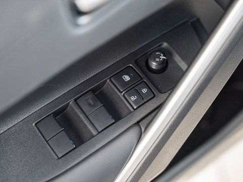New 2026 Toyota Corolla Cross XLE AWD/4WD image 40