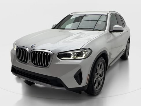 Used 2022 BMW X3 sDrive30i RWD image 4