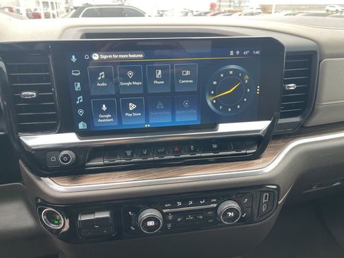 Certified 2025 Chevrolet Silverado 2500 LT w/ Convenience Package image 27