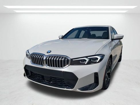 New 2026 BMW 330i Sedan w/ M Sport Package image 8
