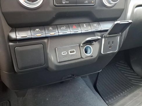 Used 2024 GMC Sierra 1500 Pro w/ Graphite Edition RWD image 16