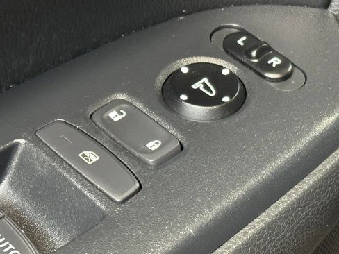Used 2019 Honda CR-V EX-L image 11