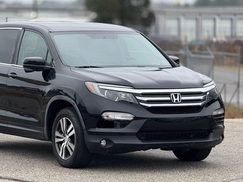 Used 2016 Honda Pilot EX image 11