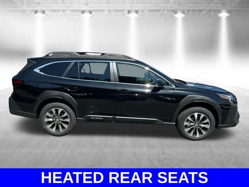 Used 2025 Subaru Outback Limited AWD/4WD image 4