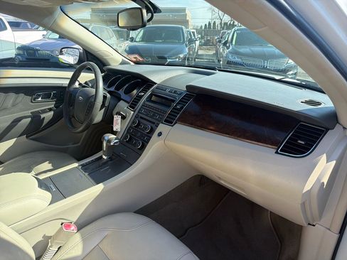 Used 2012 Ford Taurus SEL image 17