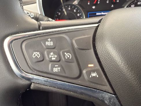 Used 2024 Chevrolet Equinox LT FWD image 30
