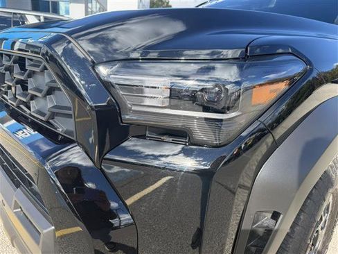 Used 2025 Toyota 4Runner TRD Off-Road Premium image 29