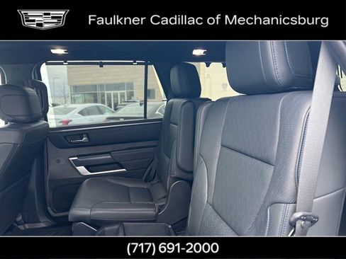 Used 2025 Toyota Sequoia Platinum image 17