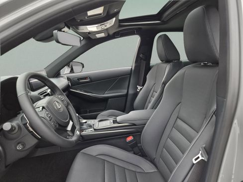 Used 2025 Lexus IS 350 F Sport RWD image 26