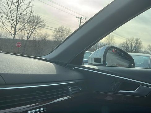 Used 2019 Audi A4 2.0T Premium Plus w/ Premium Plus Package image 18