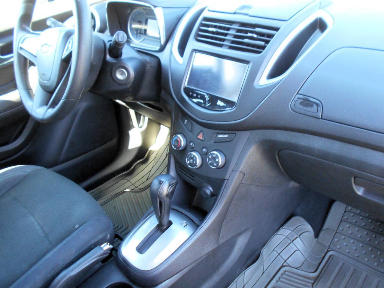 Used 2016 Chevrolet Trax LS AWD/4WD image 20