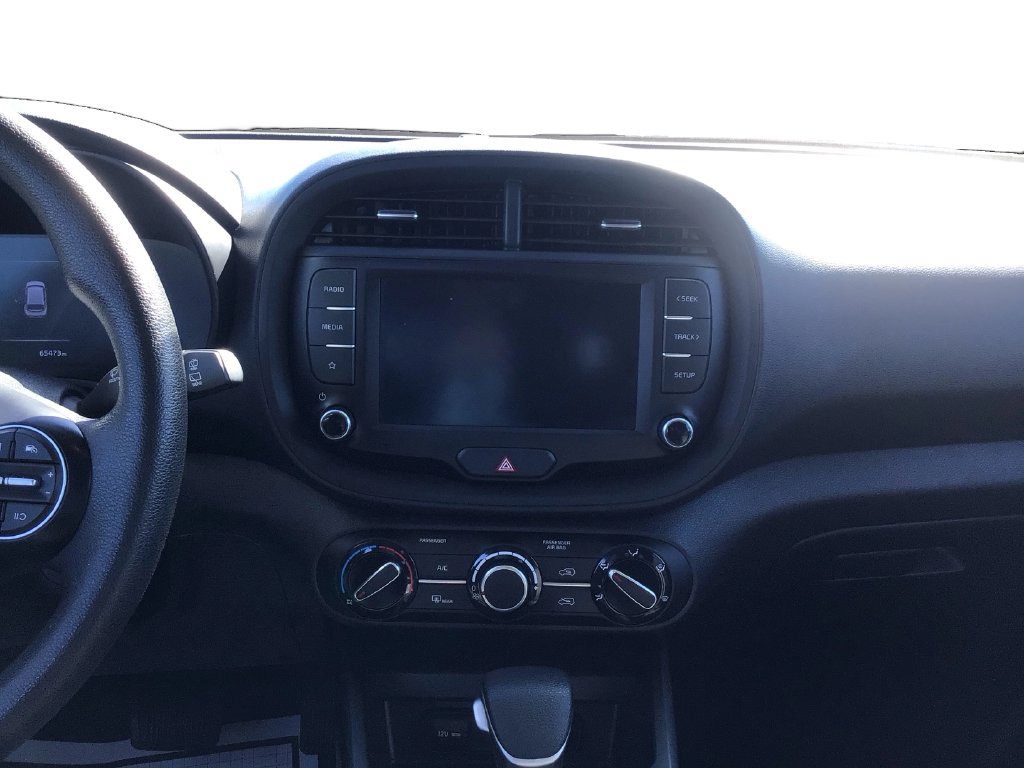Used 2024 Kia Soul LX w/ Option Group 015 FWD image 14