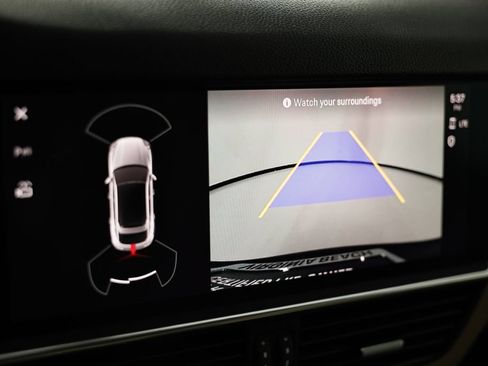 Certified 2023 Porsche Cayenne Coupe AWD/4WD image 36