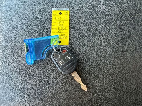 Used 2016 Ford F350 XLT w/ XLT Value Package AWD/4WD image 26