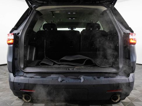 Certified 2020 Chevrolet Traverse LT image 38