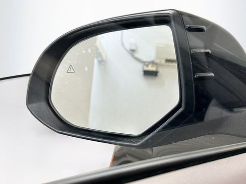 Used 2024 Hyundai Ioniq 6 SEL AWD/4WD image 16